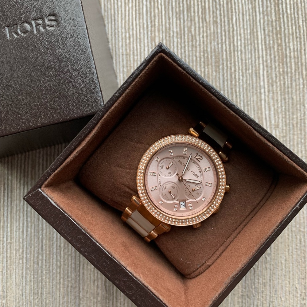 Women's Chronograph Parker Blush & Rose Gold-Tone Stainless Steel Watch 39mm - Picture 3 of 9
